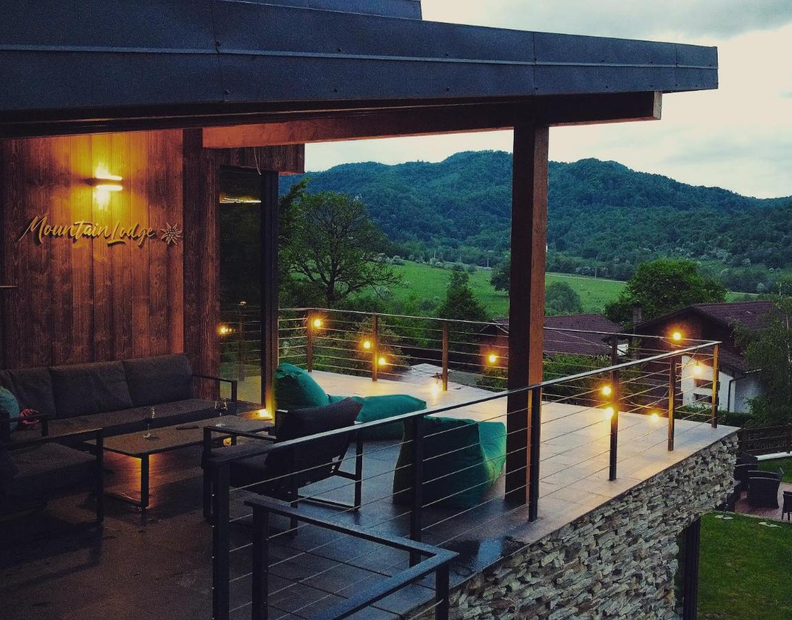 Mountain Lodge Risnov Bagian luar foto