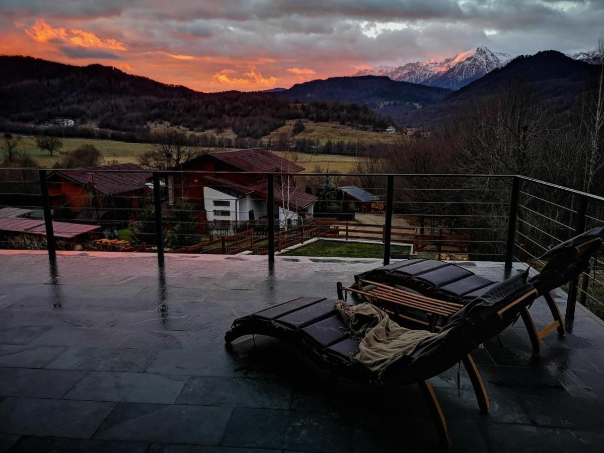 Mountain Lodge Risnov Bagian luar foto