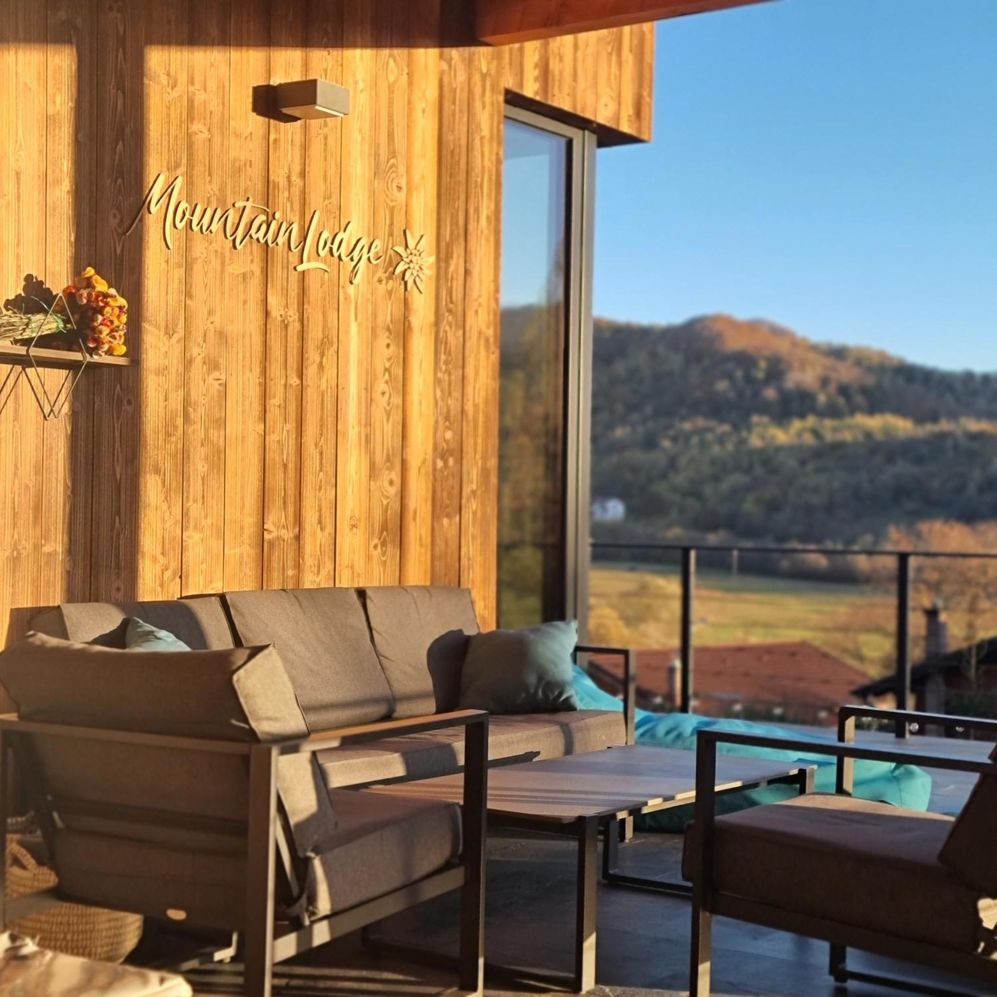 Mountain Lodge Risnov Bagian luar foto